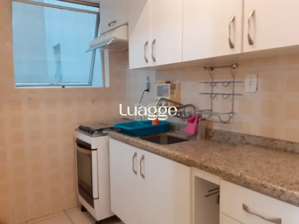 Casa, 6 quartos, 362 m² - Foto 2