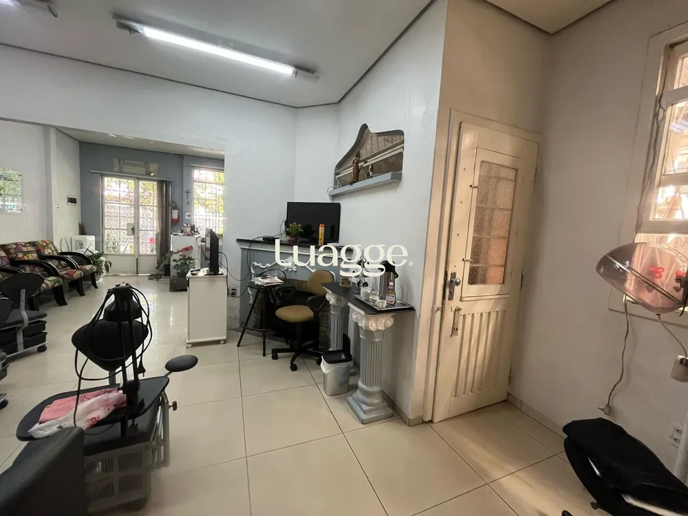 Casa, 3 quartos, 282 m² - Foto 1
