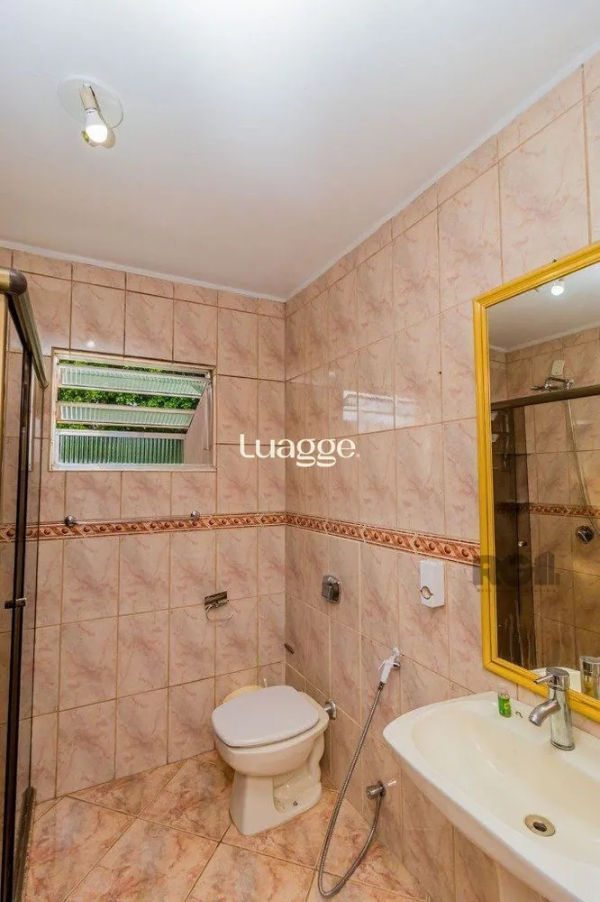 Casa, 4 quartos, 232 m² - Foto 1
