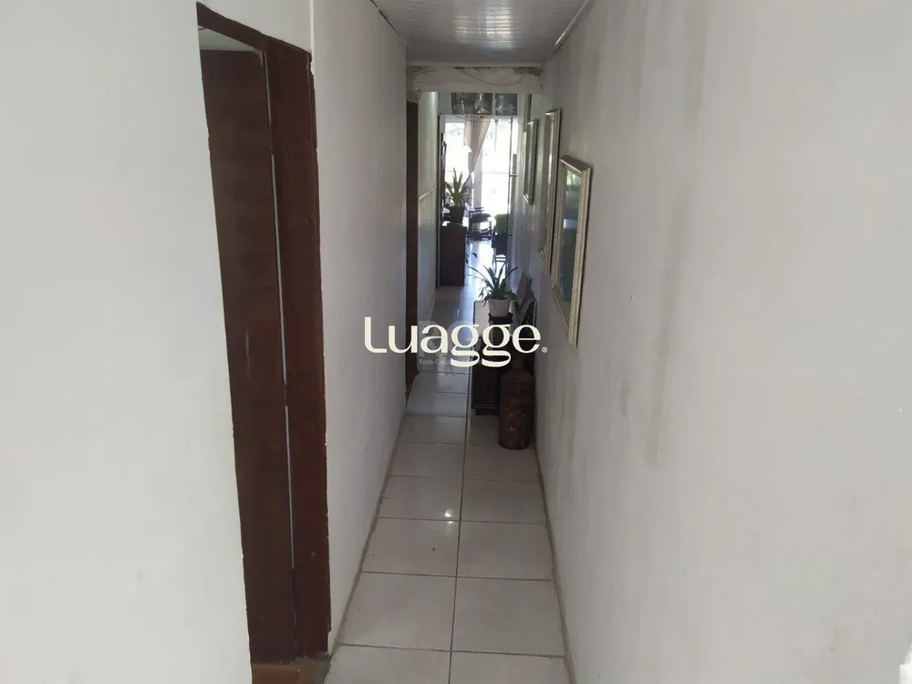 Casa, 5 quartos, 271 m² - Foto 1