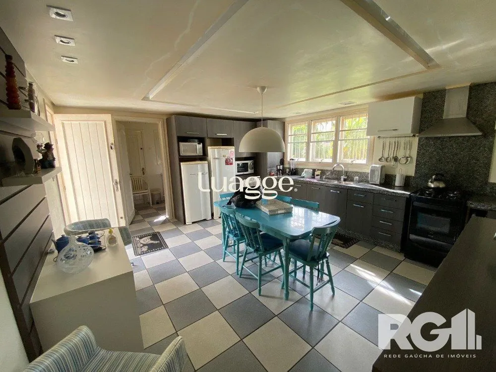 Sítio, 4 quartos, 299 m² - Foto 1