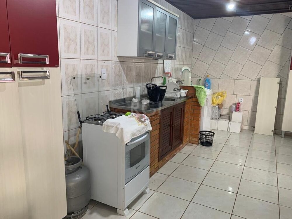 Casa à venda com 4 quartos, 178m² - Foto 2