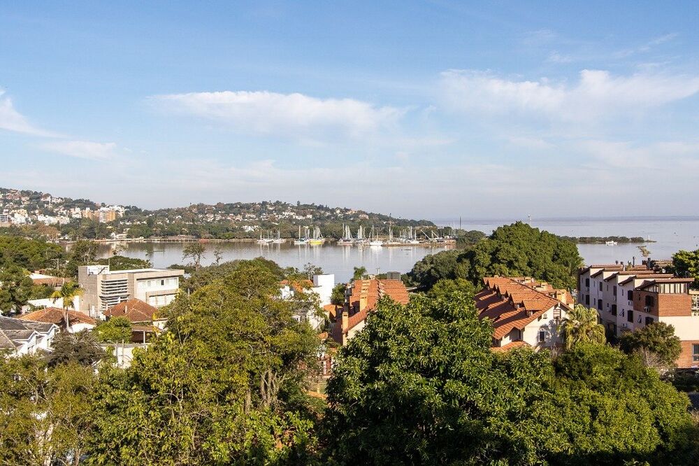 Casa à venda com 4 quartos, 379m² - Foto 3