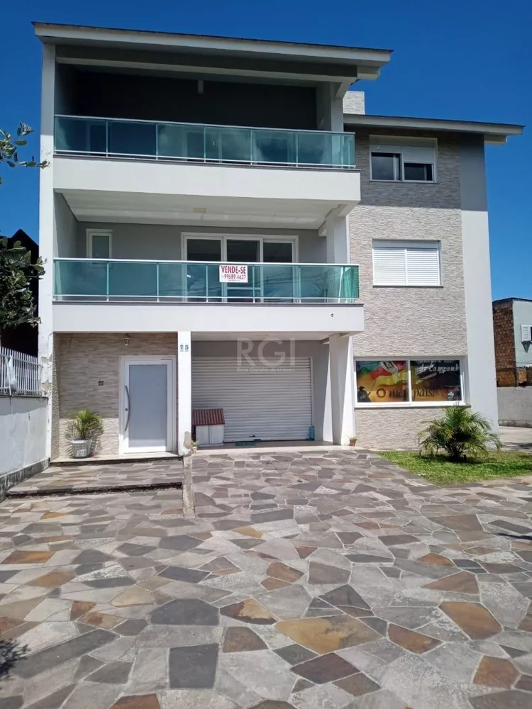 Casa à venda com 3 quartos, 349m² - Foto 2