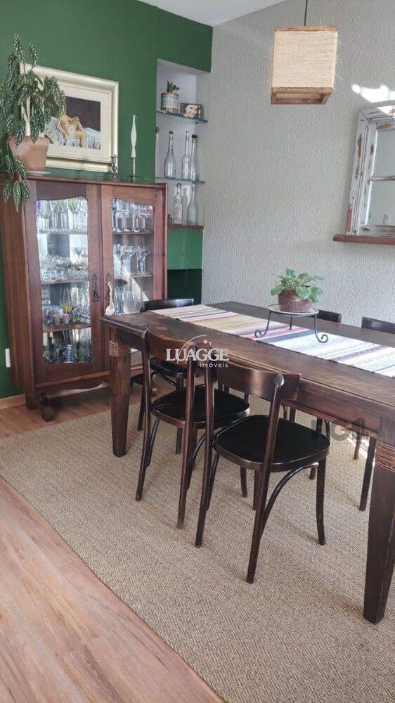 Casa de Condomínio à venda com 3 quartos, 120m² - Foto 1