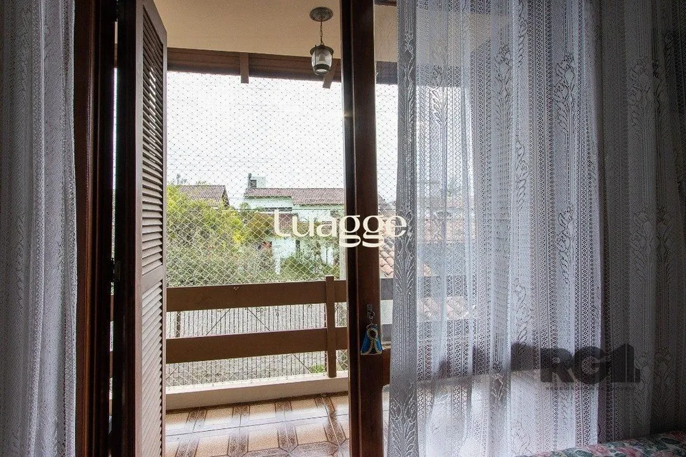 Casa, 3 quartos, 248 m² - Foto 2