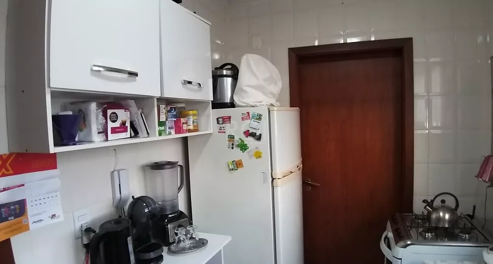 Apartamento à venda com 2 quartos, 67m² - Foto 4