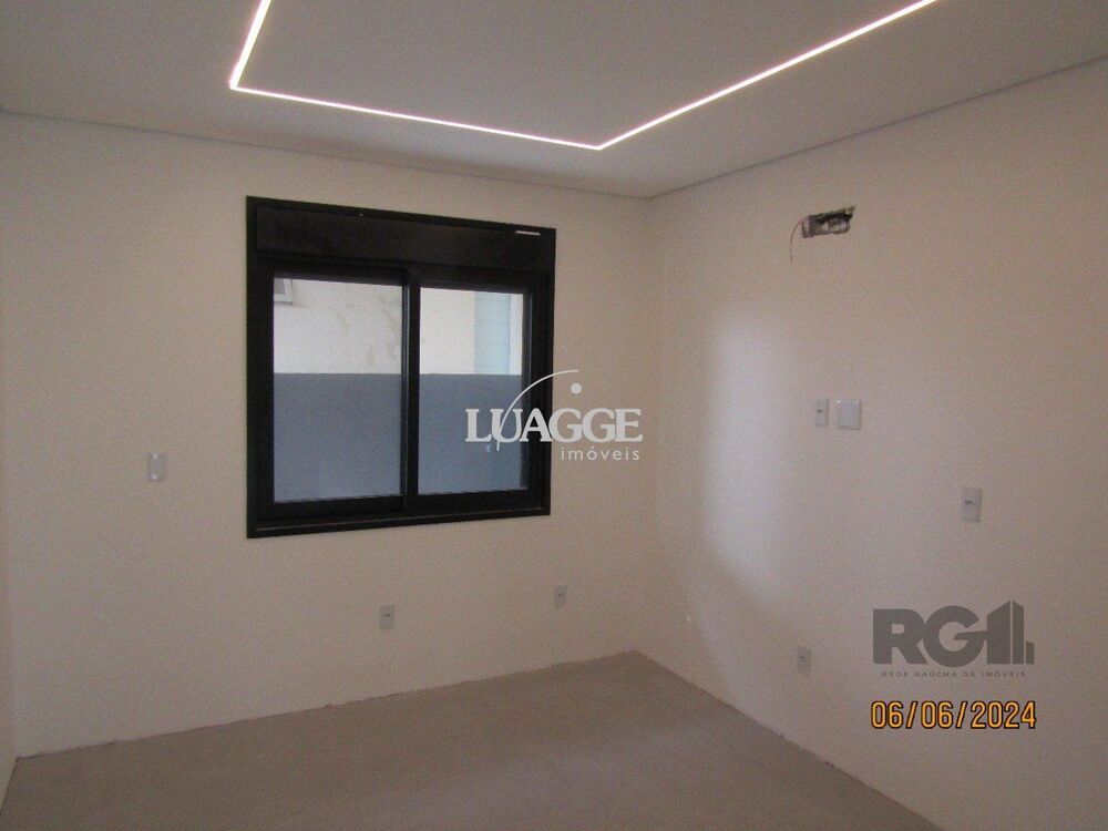 Casa de Condomínio à venda com 3 quartos, 241m² - Foto 11