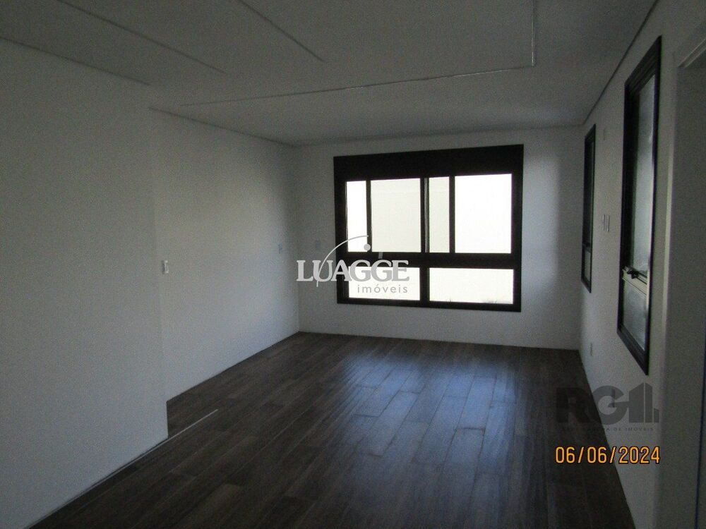 Casa de Condomínio à venda com 3 quartos, 241m² - Foto 7