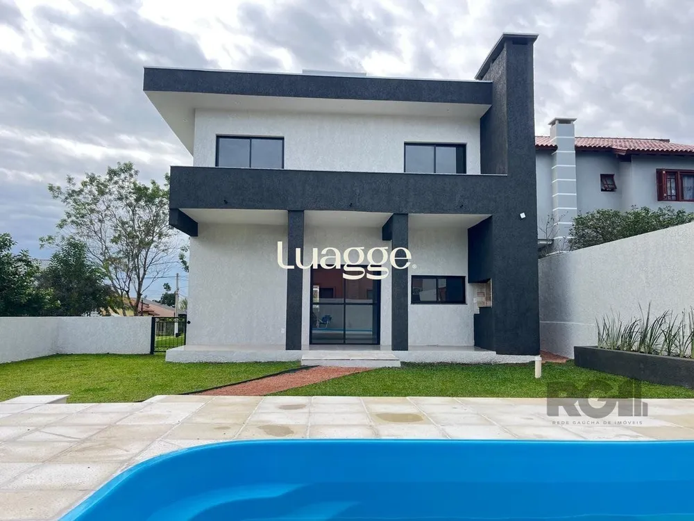 Sobrado, 3 quartos, 241 m² - Foto 1