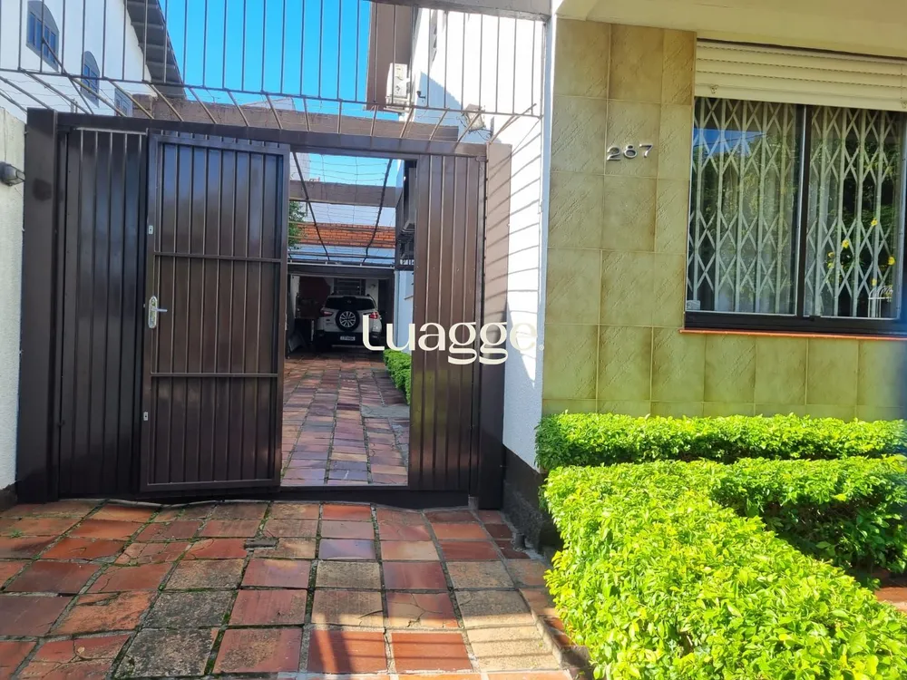 Casa, 3 quartos, 231 m² - Foto 1