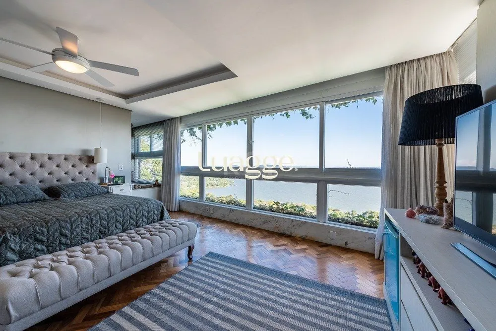 Casa, 3 quartos, 301 m² - Foto 1