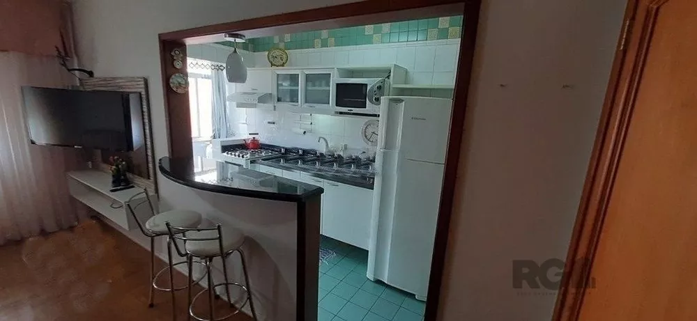 Apartamento à venda com 2 quartos, 65m² - Foto 2