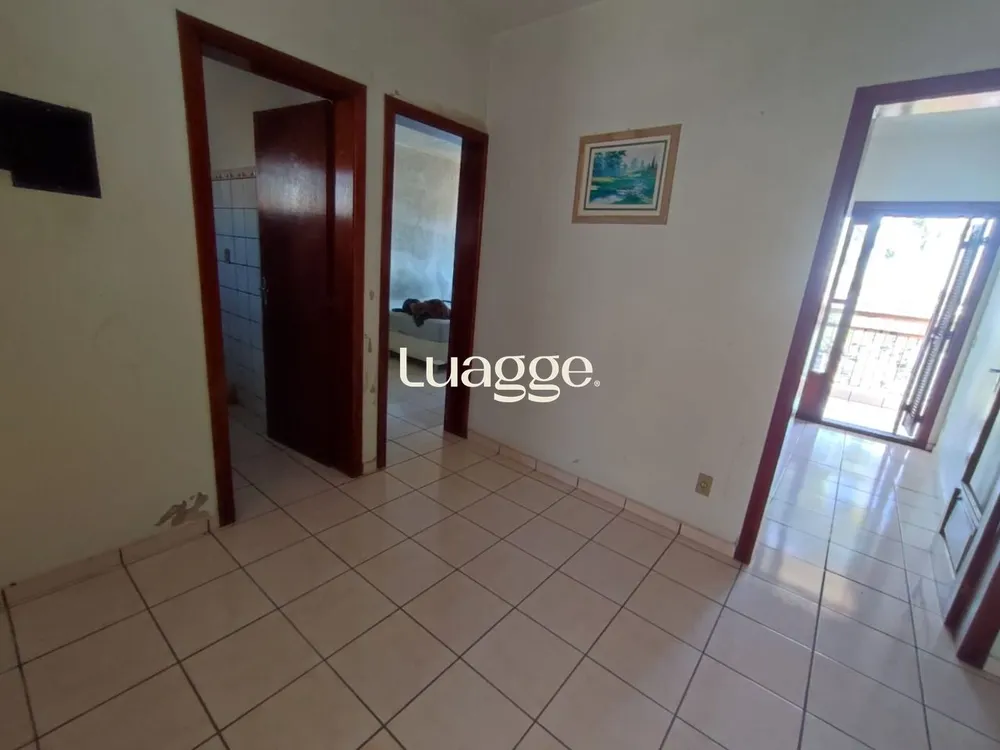 Casa, 5 quartos, 201 m² - Foto 1