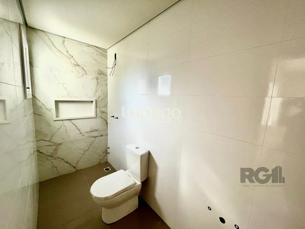 Casa, 3 quartos, 241 m² - Foto 1