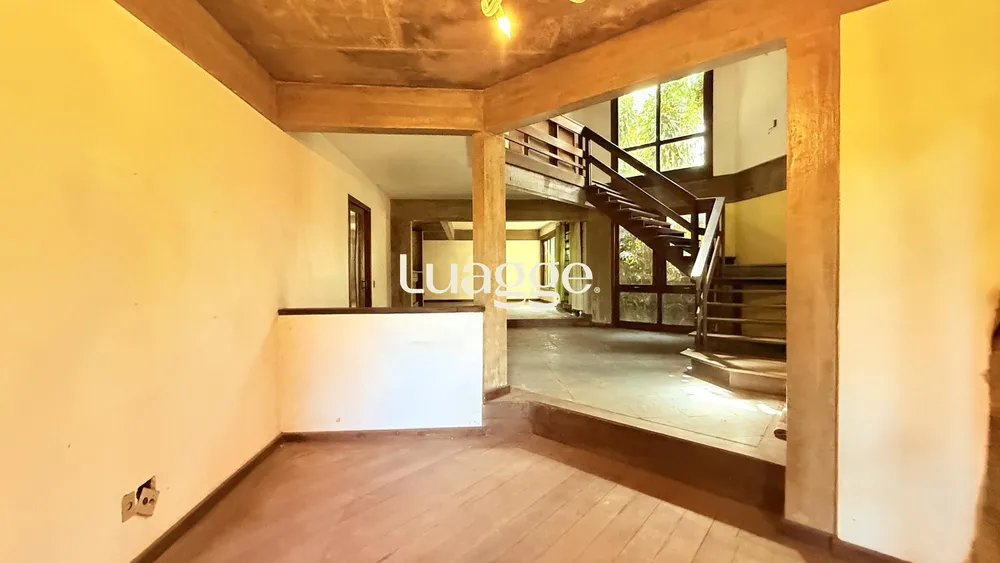 Casa, 5 quartos, 301 m² - Foto 4
