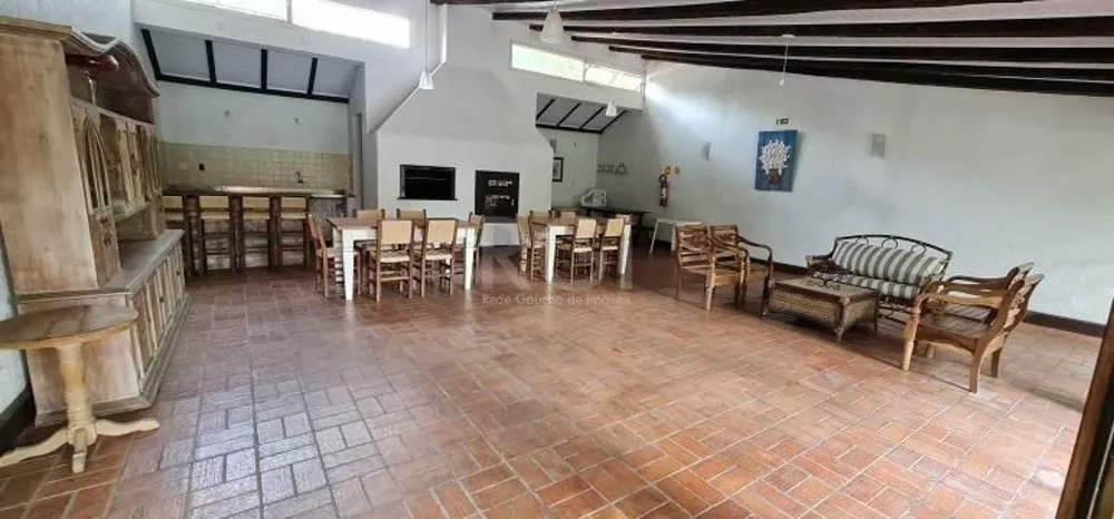 Casa de Condomínio à venda com 3 quartos, 290m² - Foto 4