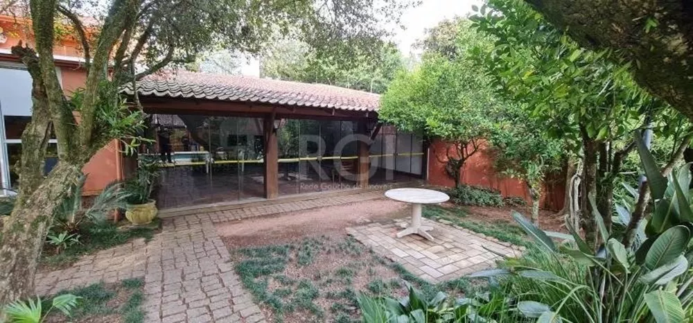 Casa de Condomínio à venda com 3 quartos, 289m² - Foto 5