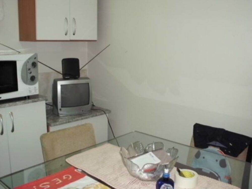 Casa à venda com 4 quartos, 167m² - Foto 2