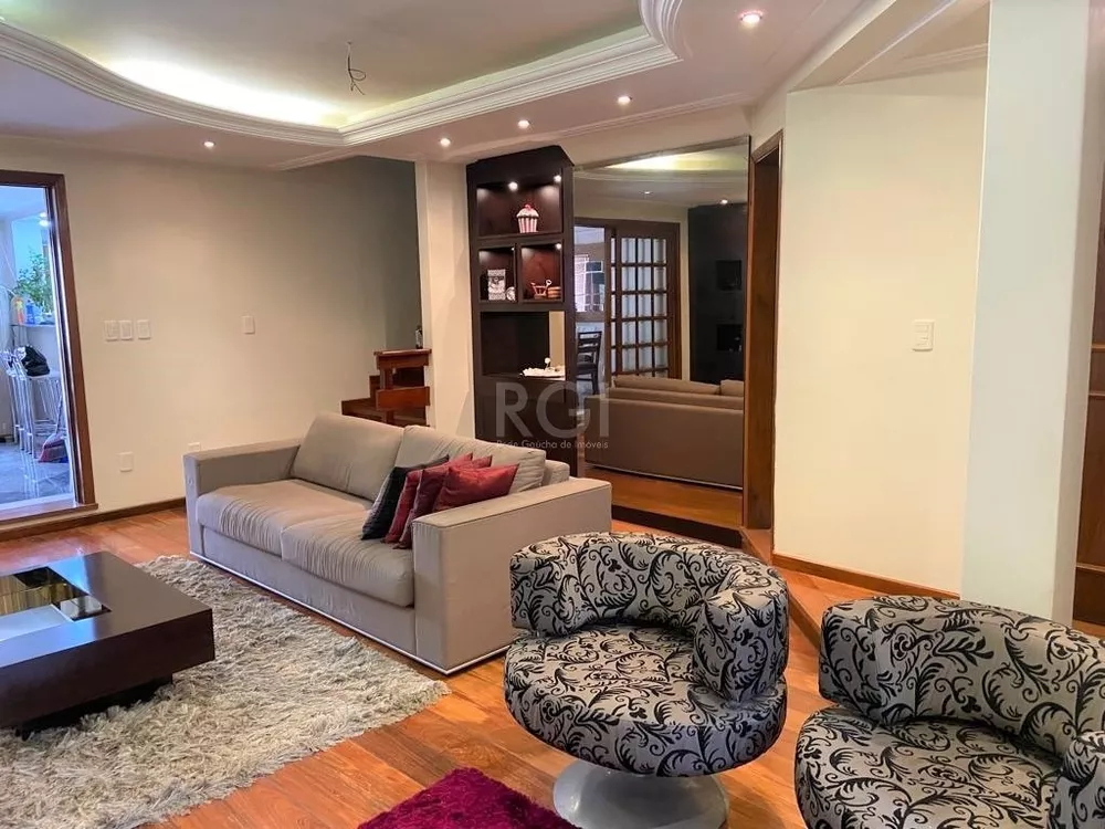 Sobrado à venda com 4 quartos, 313m² - Foto 3