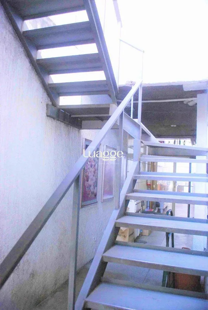 Casa, 3 quartos, 273 m² - Foto 2