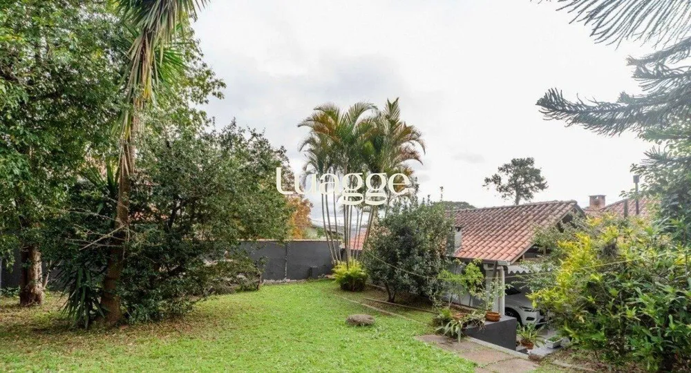 Casa, 3 quartos, 273 m² - Foto 1