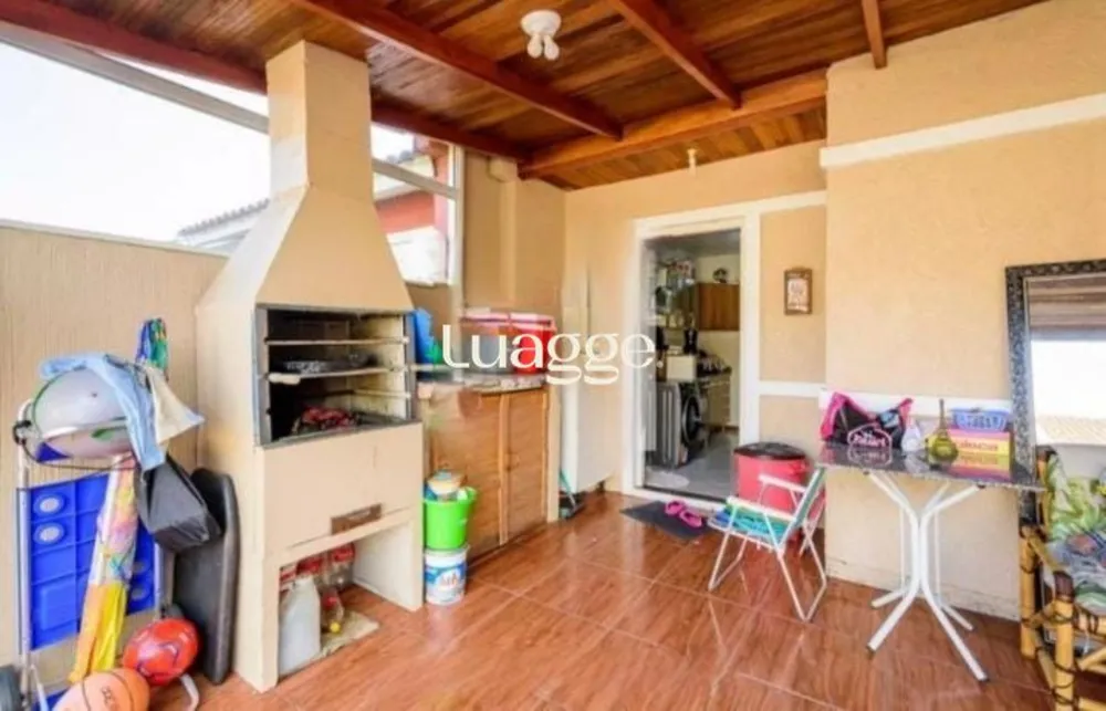 Casa, 2 quartos, 52 m² - Foto 1
