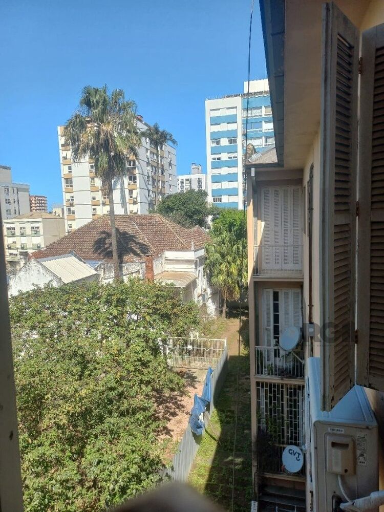Apartamento à venda com 2 quartos, 61m² - Foto 4