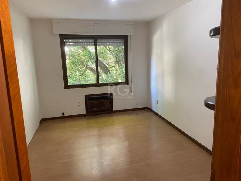 Apartamento à venda com 3 quartos, 145m² - Foto 3