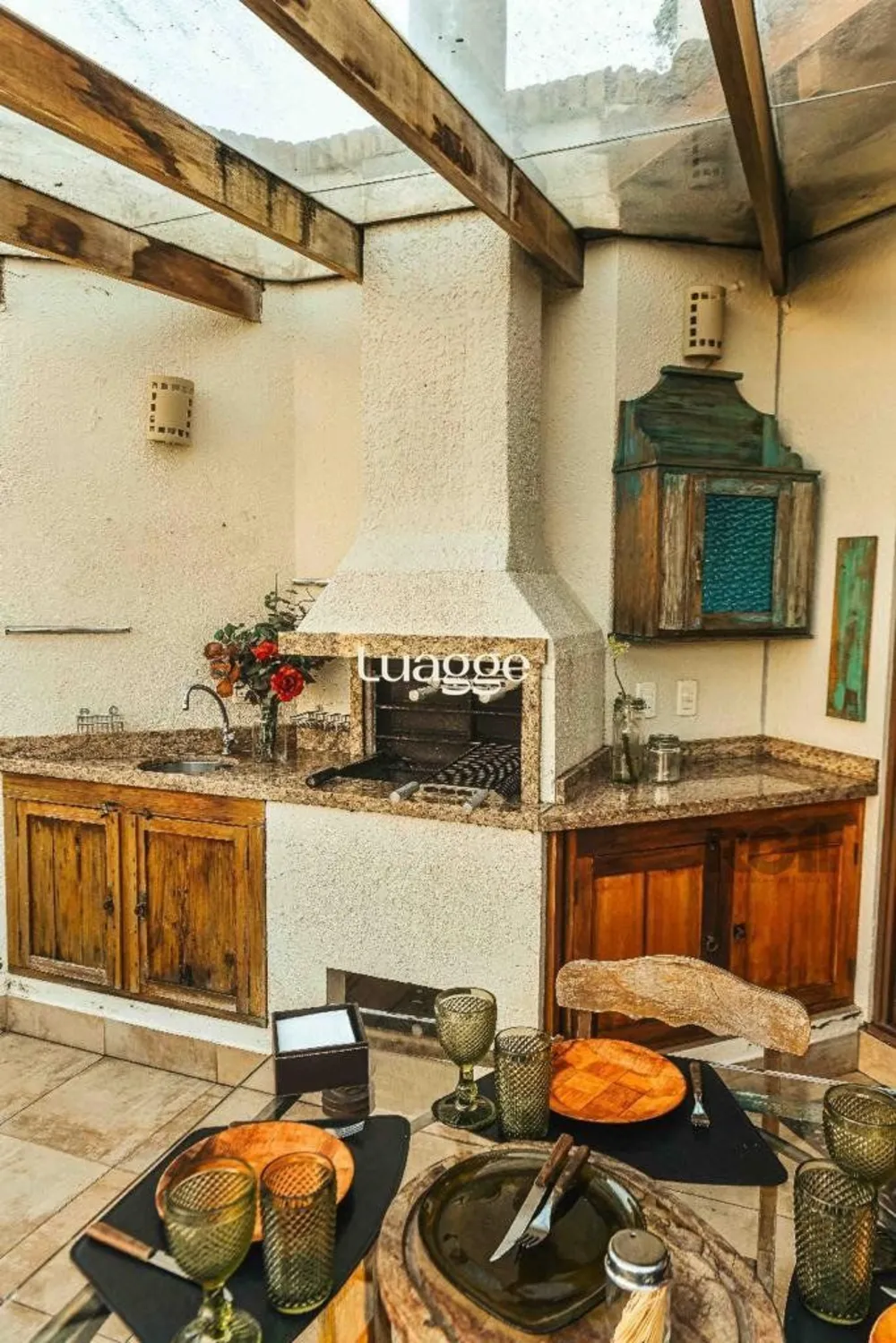 Casa, 3 quartos, 251 m² - Foto 1