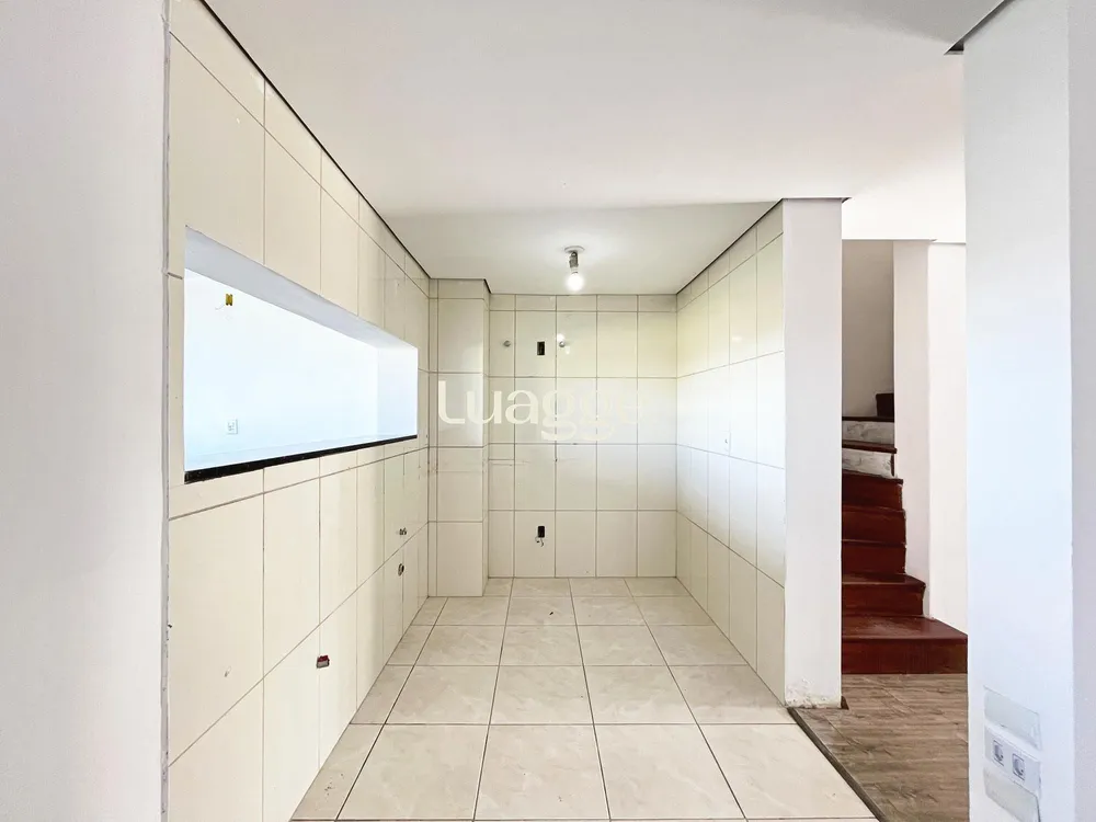 Casa, 3 quartos, 131 m² - Foto 2
