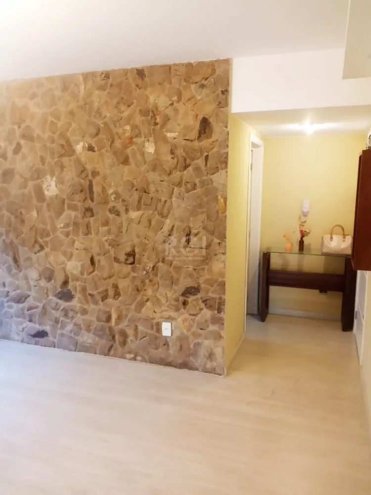 Apartamento à venda com 2 quartos, 74m² - Foto 1