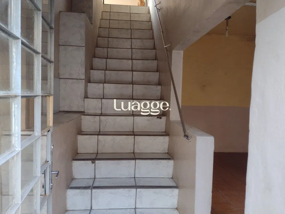 Casa, 4 quartos, 251 m² - Foto 1