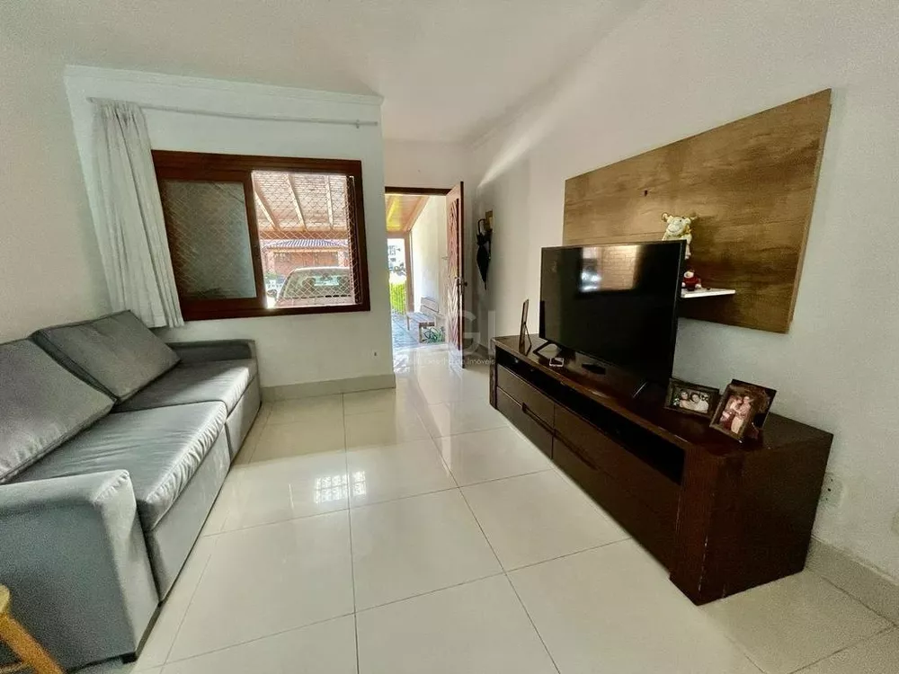 Casa de Condomínio à venda com 3 quartos, 122m² - Foto 2