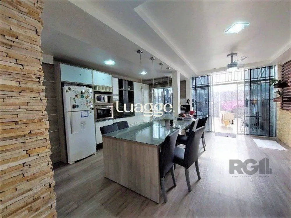 Casa, 3 quartos, 235 m² - Foto 1