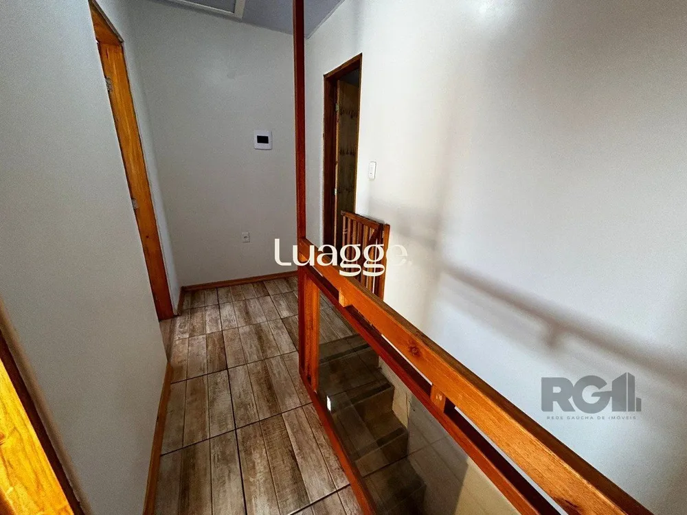 Casa, 5 quartos, 136 m² - Foto 2