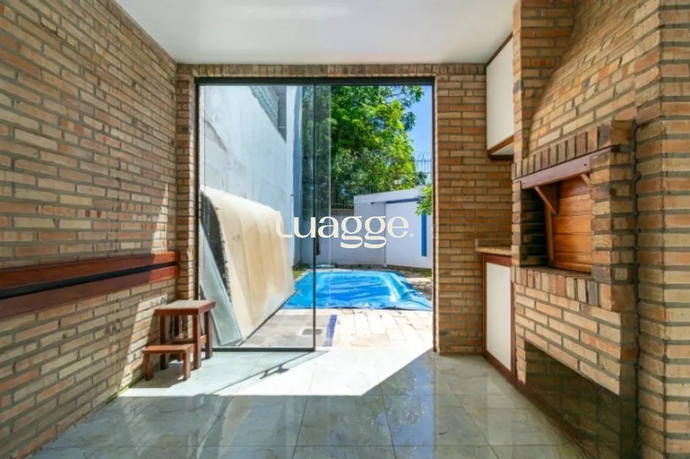 Casa, 3 quartos, 235 m² - Foto 3
