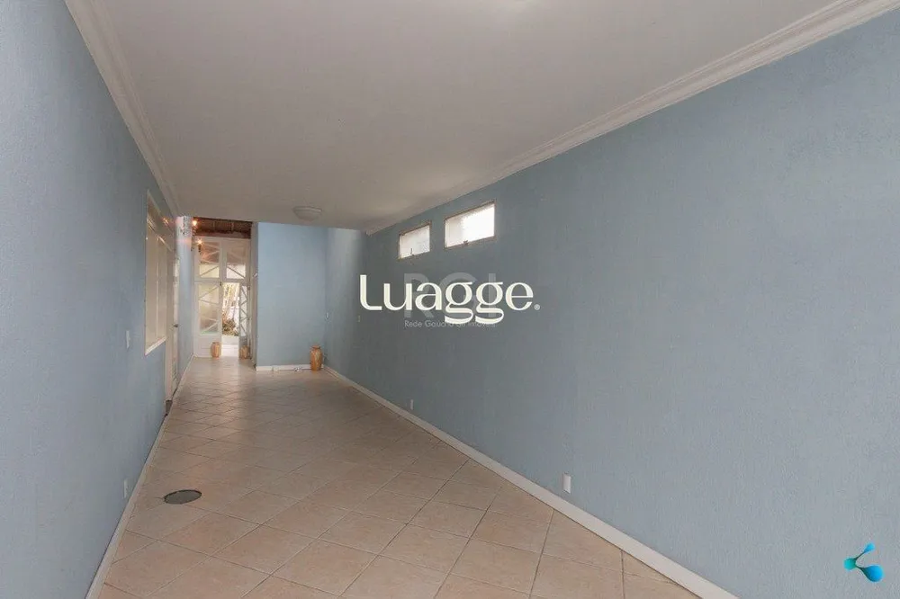 Casa, 3 quartos, 241 m² - Foto 1