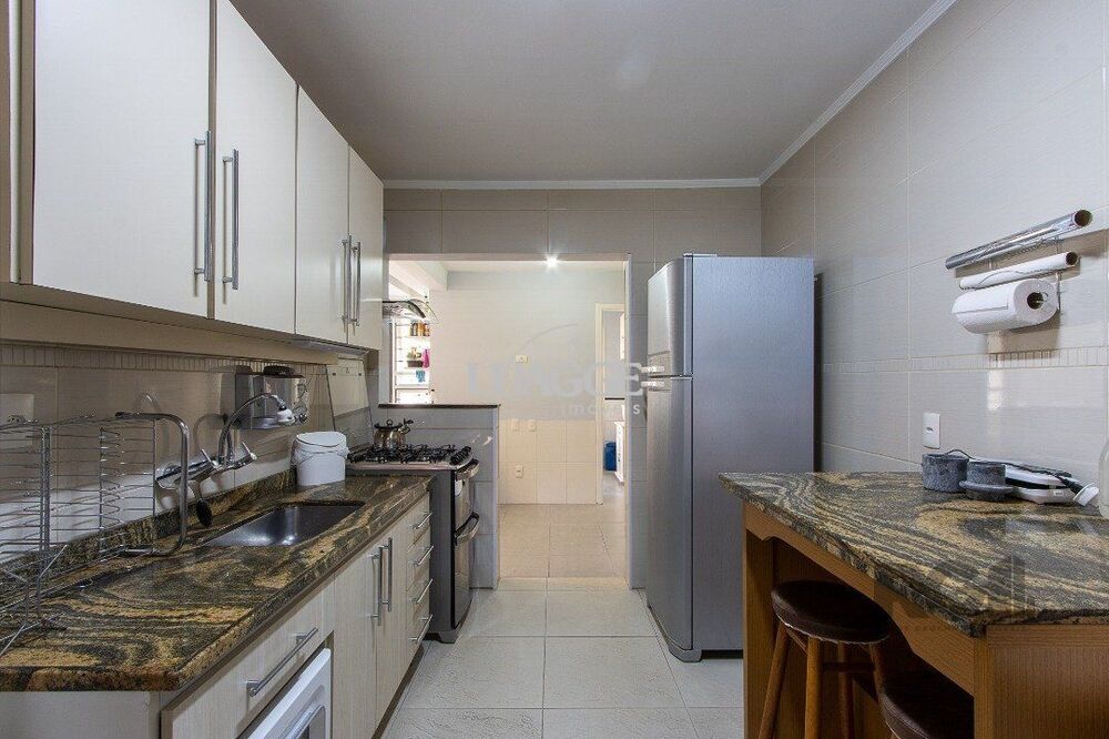 Casa de Condomínio à venda com 3 quartos, 217m² - Foto 1