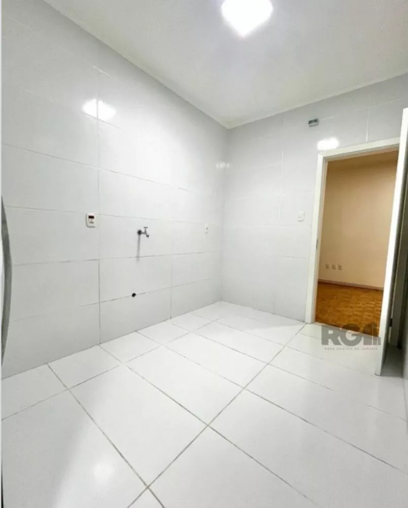 Apartamento à venda com 2 quartos, 70m² - Foto 4