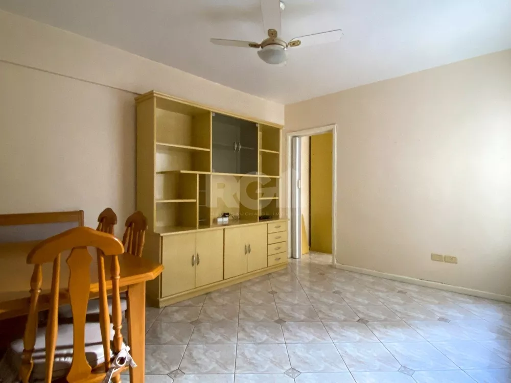 Apartamento à venda com 1 quarto, 39m² - Foto 1