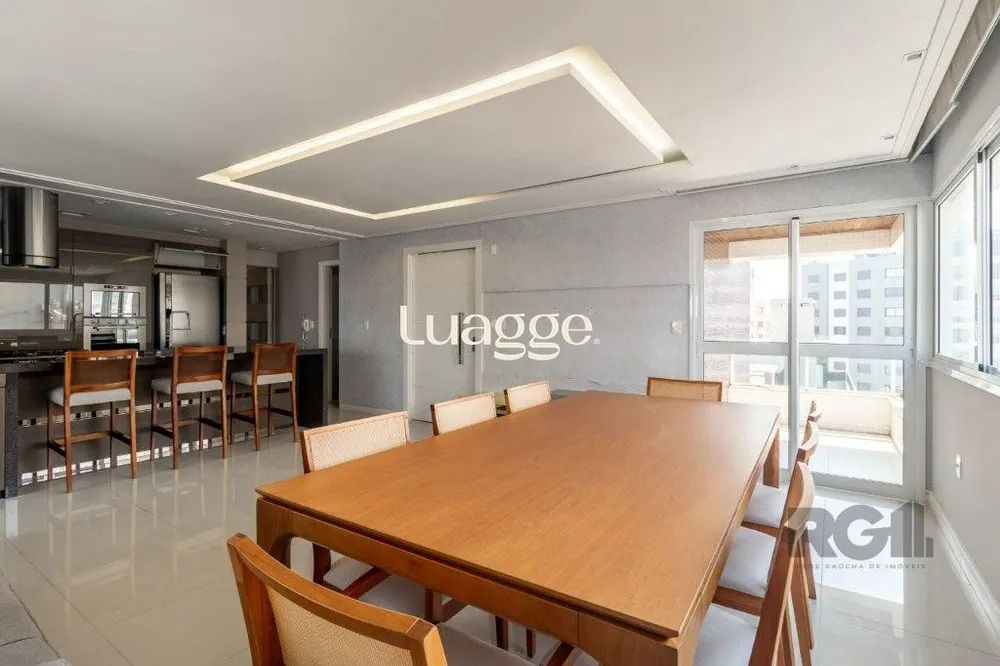 Cobertura, 3 quartos, 258 m² - Foto 2