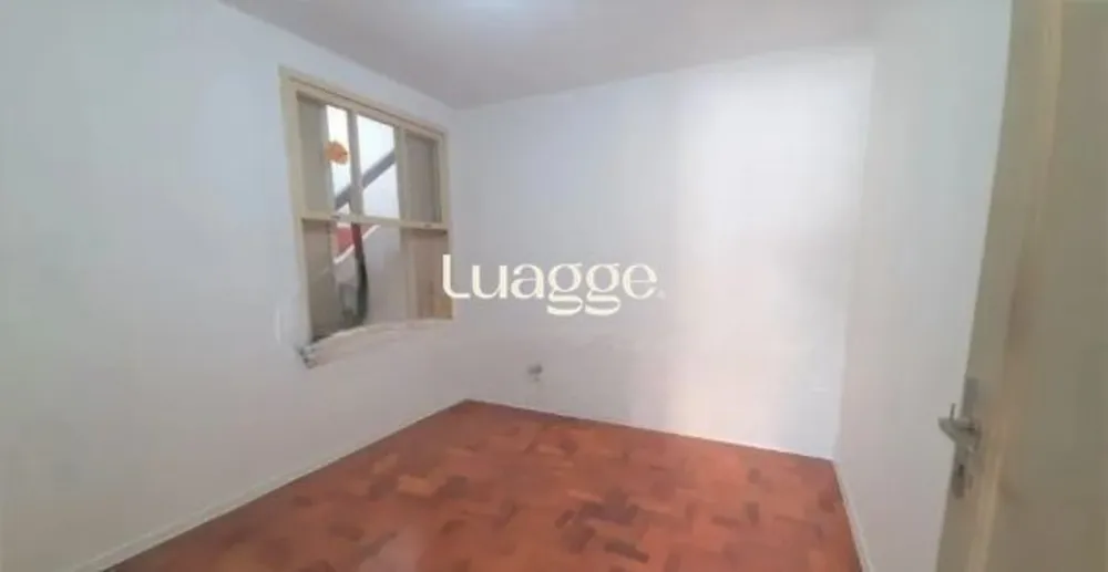 Terreno, 301 m² - Foto 1