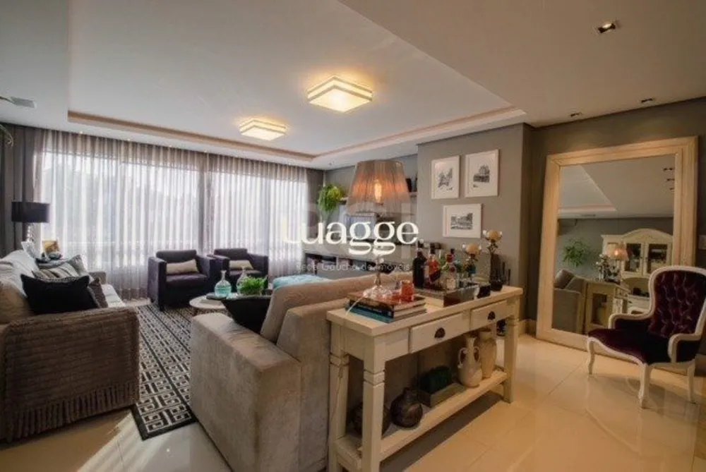 Casa, 3 quartos, 249 m² - Foto 1