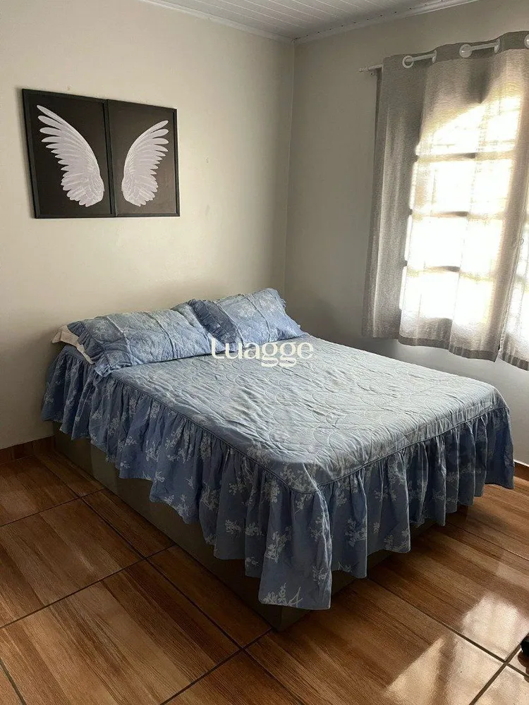 Casa, 4 quartos, 201 m² - Foto 1