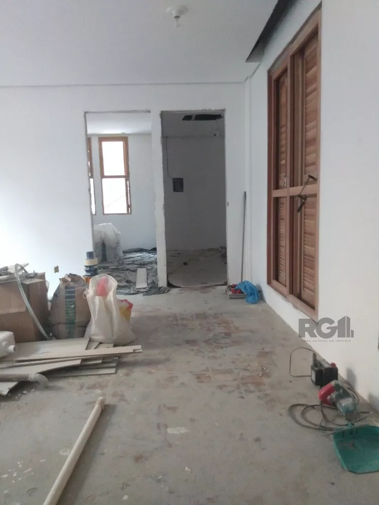 Apartamento à venda com 3 quartos, 105m² - Foto 1