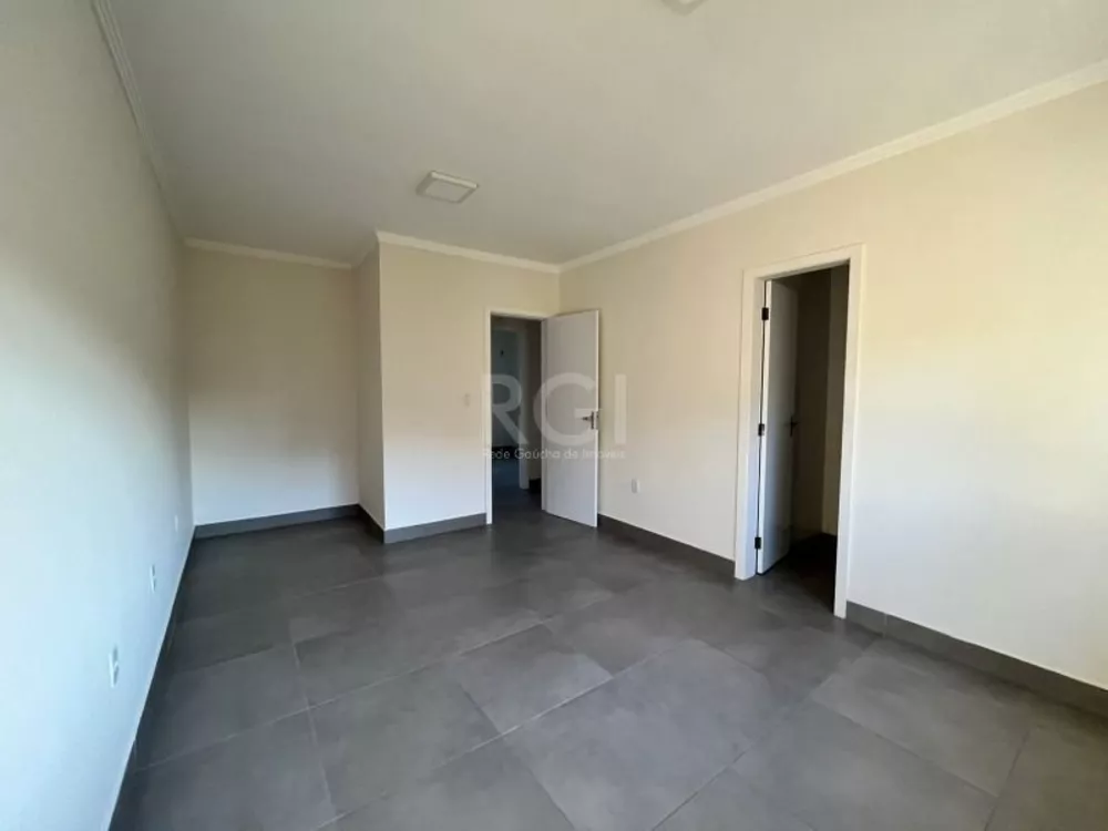 Casa à venda com 3 quartos, 129m² - Foto 4