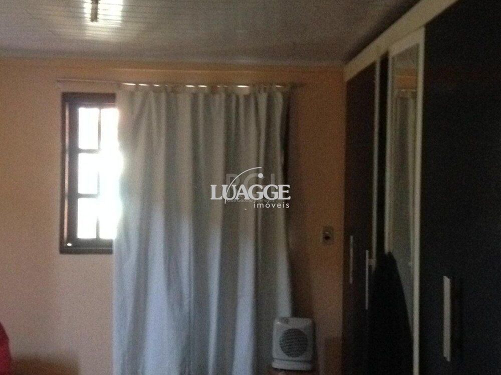 Casa à venda com 3 quartos, 91m² - Foto 4