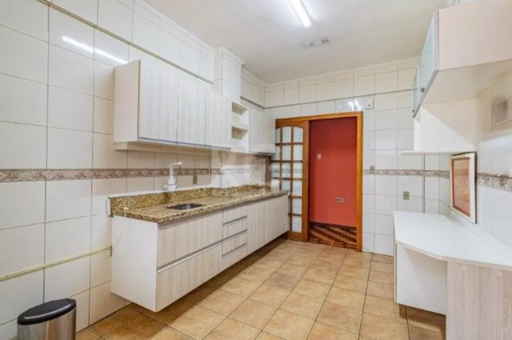 Apartamento à venda com 3 quartos, 143m² - Foto 4