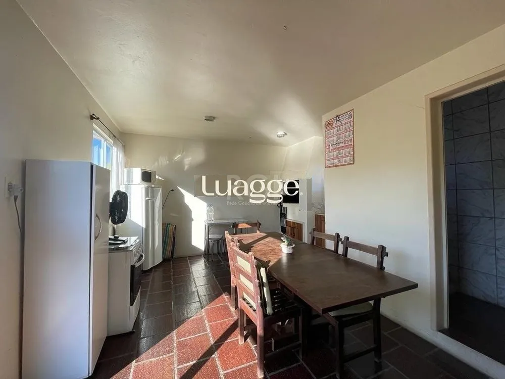 Sobrado, 3 quartos, 301 m² - Foto 1